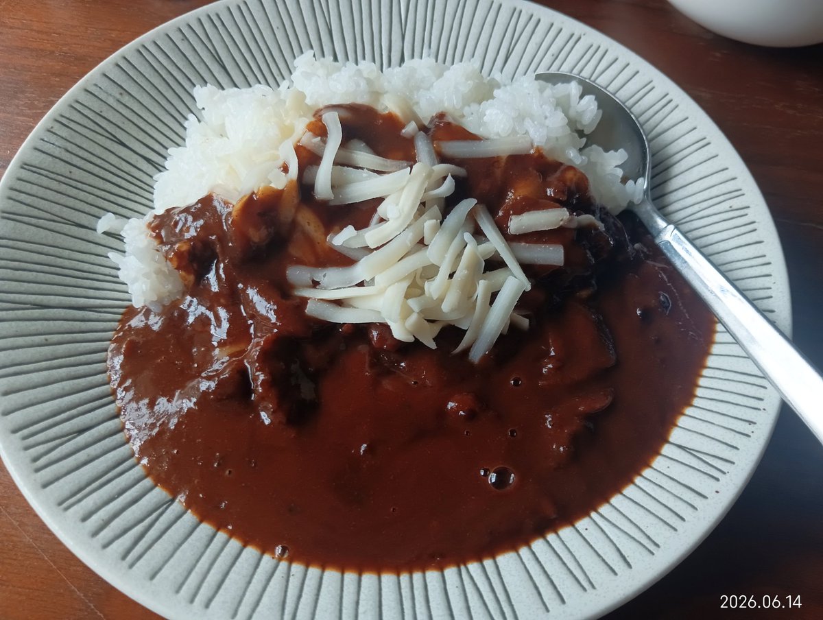 あじ tweet media
