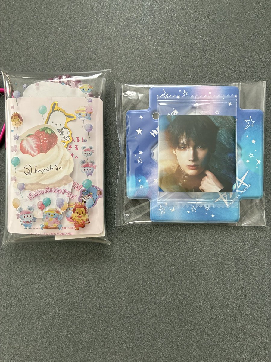 fuychan's tweet photo. 【交換】TXT トゥモローバイトゥゲザー トゥバ バンダイナムコ フォトシールケース シール ケース Visual Square Photo Seal with Case

【譲】ヒュニンカイ (青)

【求】ヨンジュン オール (同異種🉑)

郵送での交換希望です📮
お心当たりございましたらお気軽にお声掛けください✨

#TXT交換 https://t.co/T9qQILuow4