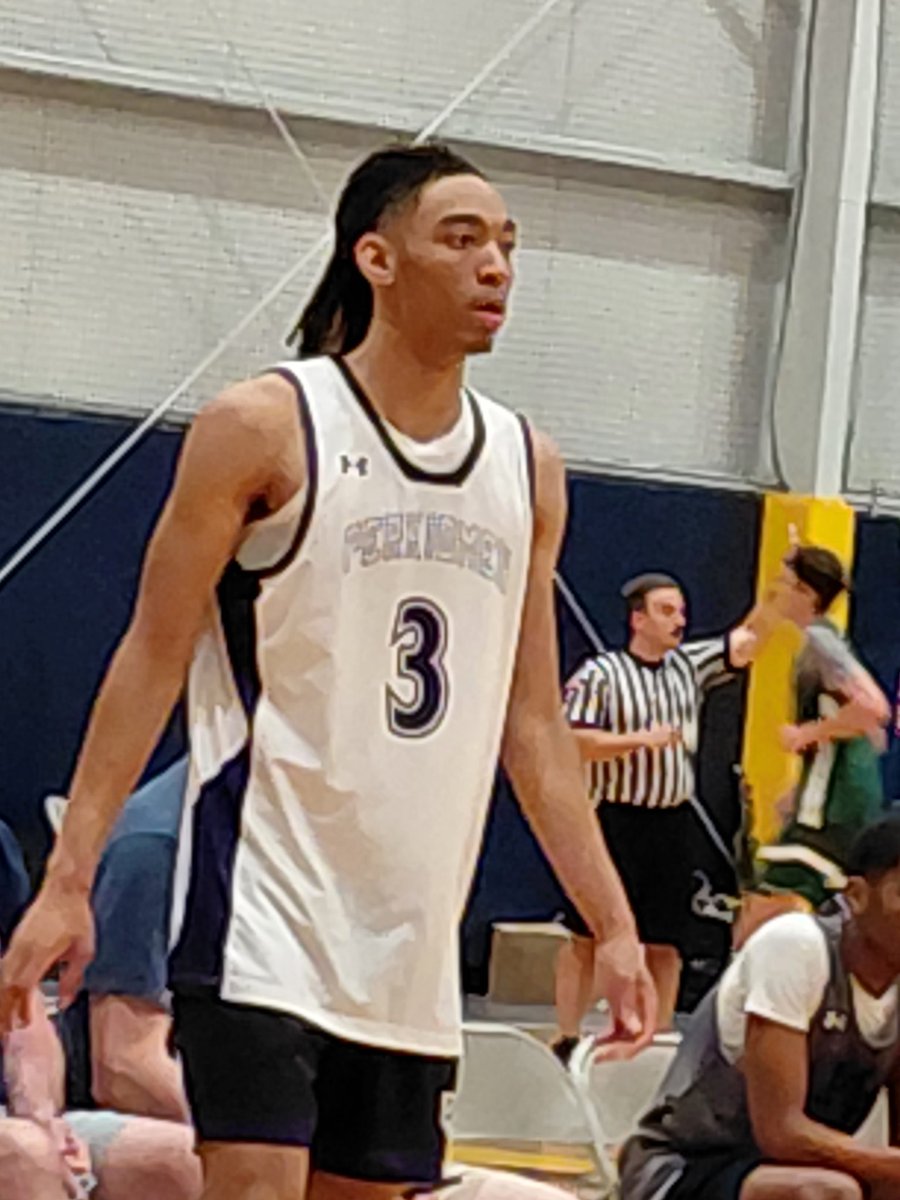 chickg3's tweet photo. Saturday afternoon Eye-Catchers @MidAtlanticISTC from Perkiomen School (Nat'l) in their 82-52 over Malvern Prep - 6'4" '27 Patrese Feamster #3, 6'1" '27 Buddy Denard #2 and 6'1" '27 Nando Mirarchi #1 https://t.co/Zr0ondR7wP