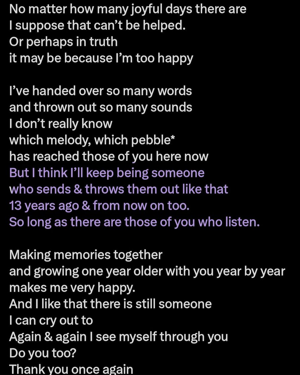 urmy7reasons's tweet photo. this subtle change just within a year. reminds me of jimin saying namjoon hyung has grown up but the things he talk about and the questions he asks have remained the same. https://t.co/p9H1Vsd3uC