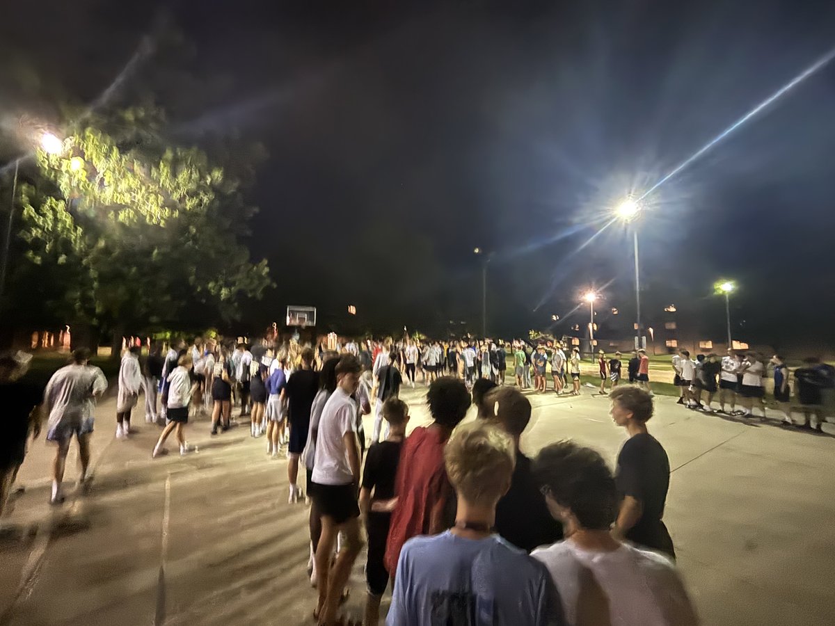 SuperHoopsCamp's tweet photo. Ball doesn’t stop just because the gym is closed 😤 Super Hoops campers take on some @iwuhoops players! 🔴⚪️ https://t.co/SWDCh2iMfD