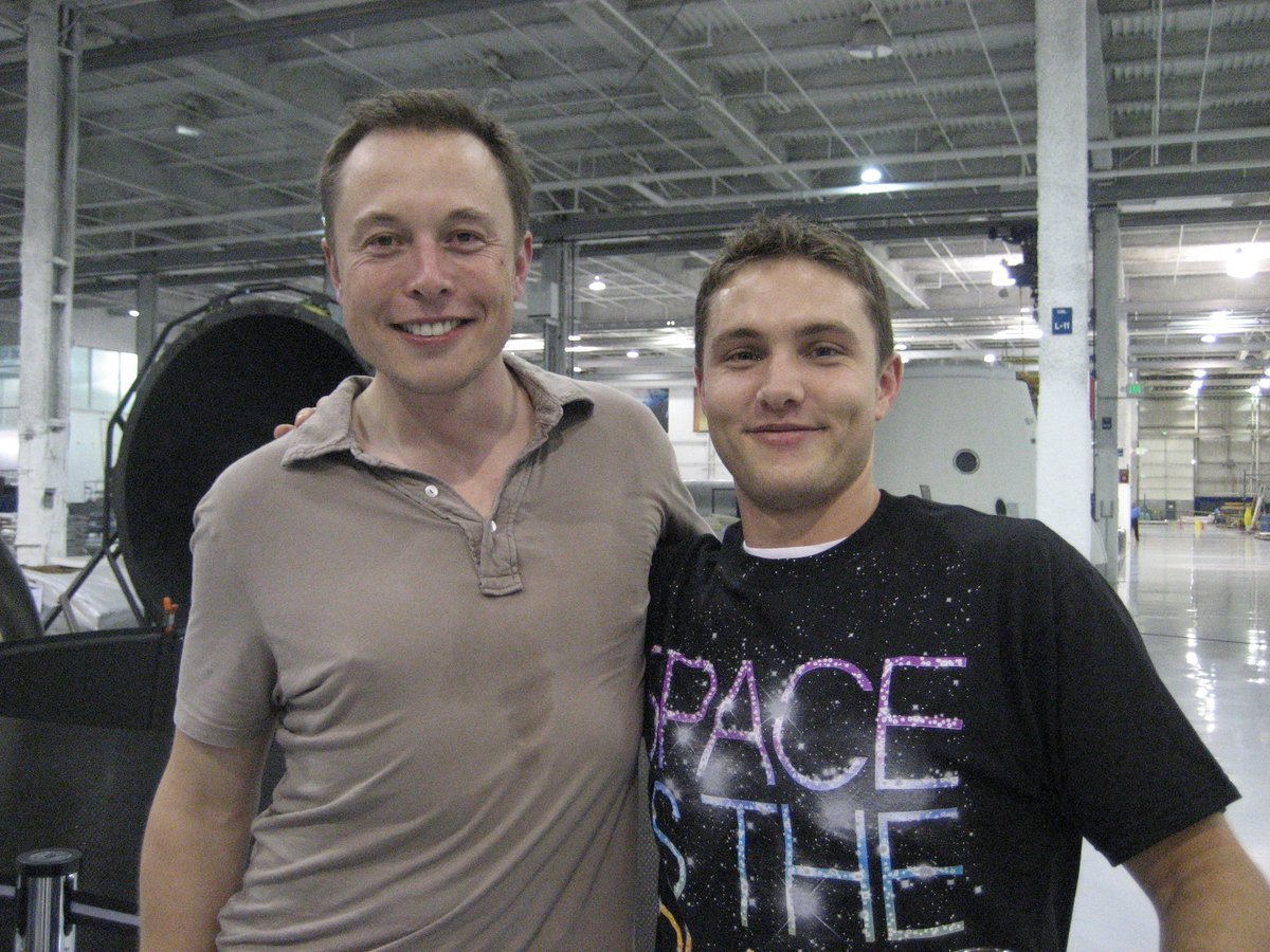 muskonomy's tweet photo. NEWS: Jon Edwards, a SpaceX senior vice president who joined in 2004 when it had fewer than 50 people, was at the Nasdaq for the IPO and said it "did not feel like mission accomplished. Not even close."

Jon Edwards runs Falcon and Dragon and has been at SpaceX for more than two decades. He was at the Nasdaq for the debut.

He said the people of SpaceX have poured everything into the company for over 20 years, sacrificing time with family, sleep and a lot of life along the way.

Standing at the Nasdaq felt like validation of that work. But in his words, it "did not feel like mission accomplished. Not even close."

His take. It was another milestone on the journey and they are just getting started.