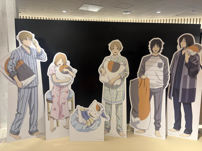 昨日朝イチで行ってきたんだけど、先生人気が凄すぎて、補充されなかったら膝から崩れ落ちるかと思ってた水饅頭。無事買えて良かった😊スヤスヤ先生可愛い〜 