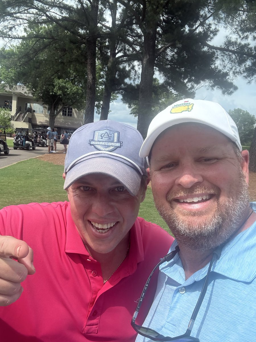 mpwright17's tweet photo. Anyone in on a Southwind Member Guest Update? @ChrisVernonShow @ColtKnost @thesleezyman https://t.co/Hg8XEIB1Vb