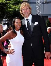 Bamanonymous's tweet photo. @jake_oncall   More white men with your woman! https://t.co/VpD3MZwaVP