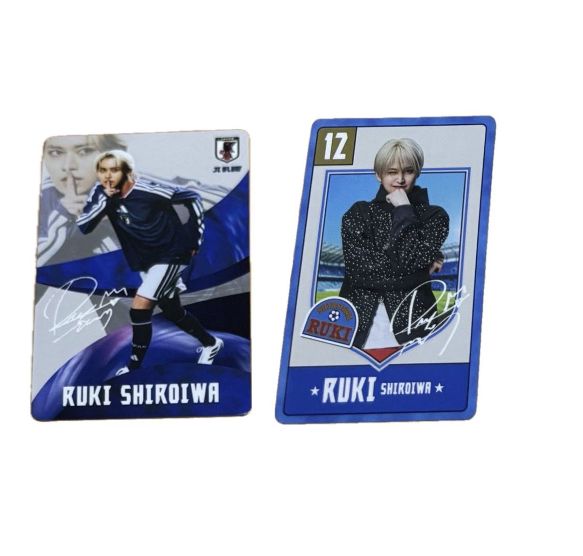 yoon_723's tweet photo. JIBLUE OFFICIAL GOODS トレカ 交換

【譲】　画像のもの
佐藤　金城　佐野　田島　西　池崎　髙塚

【求】　白岩
　　　※2枚目のもの
　　　※1(当方):2可能です

郵送交換希望です📮
難しいかと思いますが、お気軽にお声掛けください🙇🏻‍♂️

 #JIBLUE  #JIBLUE交換  #JO1交換  #INI交換 https://t.co/PhzCNrJIhe