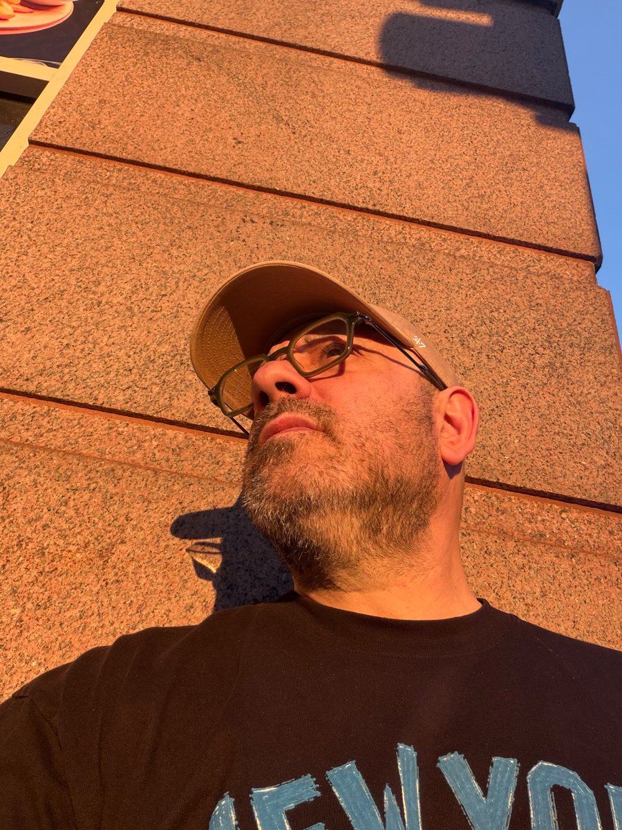 Whatever_BJH's tweet photo. Needed some fresh air for a minute. https://t.co/44hxnWIric
