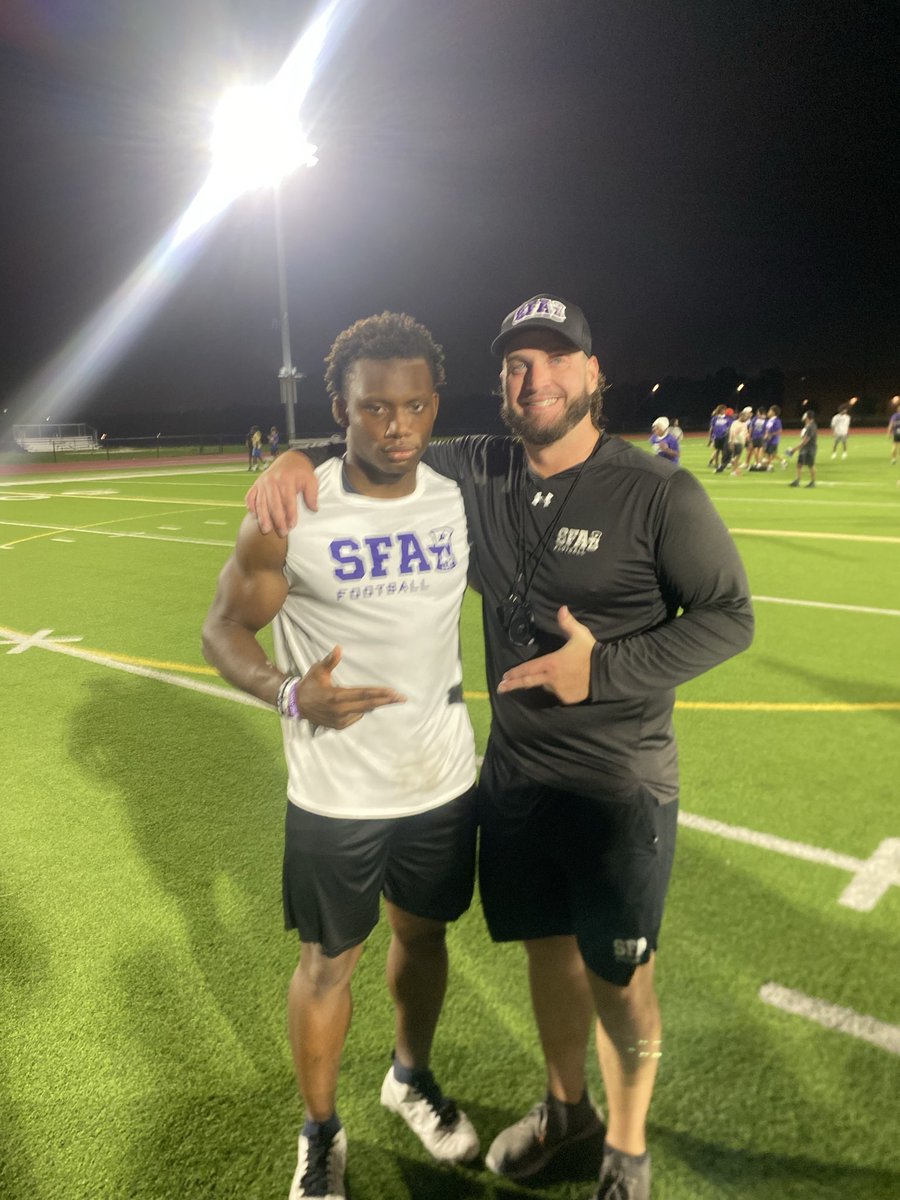 Talibf44's tweet photo. I am very grateful for the opportunity to go out improve and showcase my skills infront of the SFA family at camp yesterday. The great coaching and hospitality made me feel at home. Thank you @Coach_RogersSFA,@CoachFaske,and @CoachGunnellSFA for the coaching,mentorship and belief https://t.co/Viz1NHsGiq