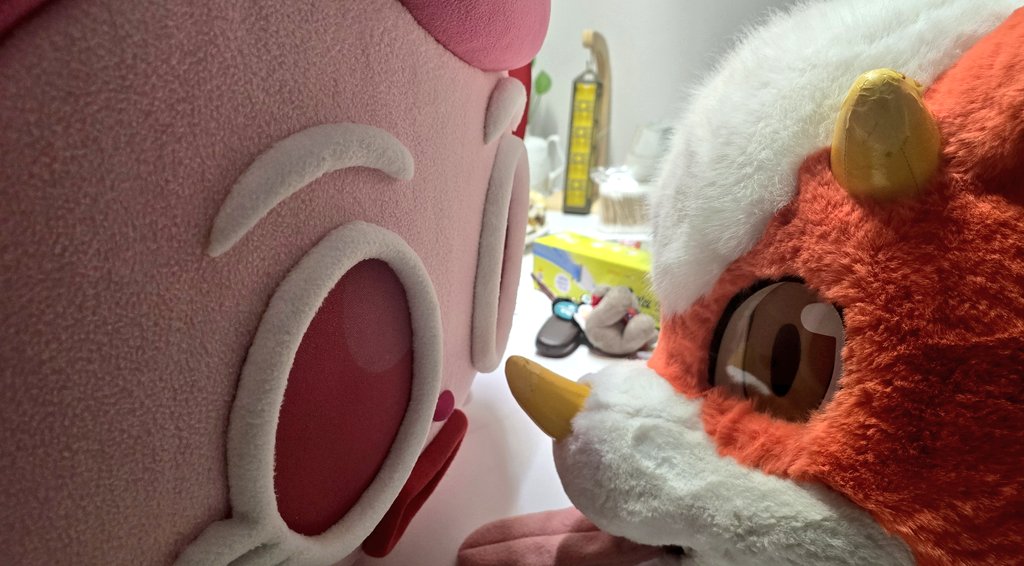 ToySaurer's tweet photo. #PrincessMacaron #マカロン姫 #着ぐるみ #Mascot #Kigurumi #Fursuit
ドラゴンクックとマカロン姫 https://t.co/y7gxnt5DK7