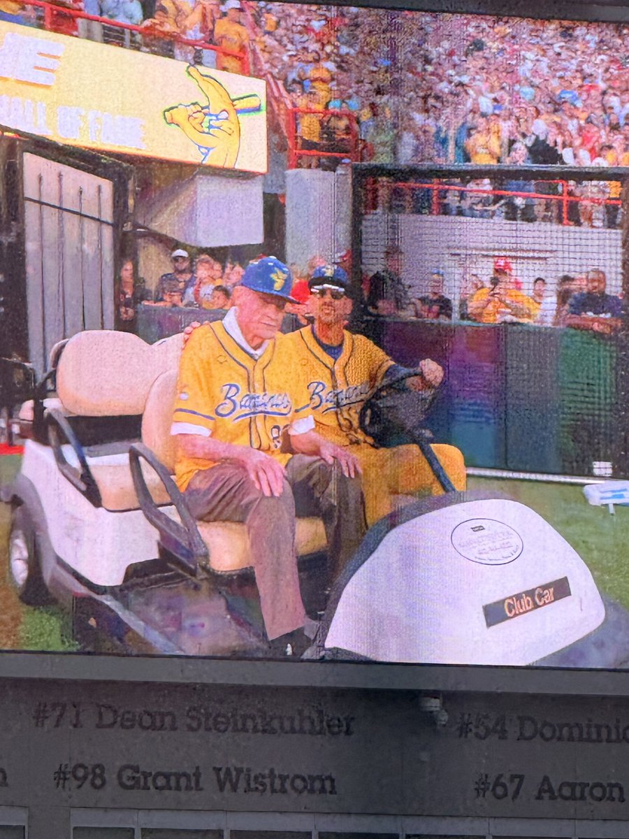 Sean_Callahan's tweet photo. A Tom Osborne appearance for tonight’s Savannah Bananas game. https://t.co/R4S9qIuNo9