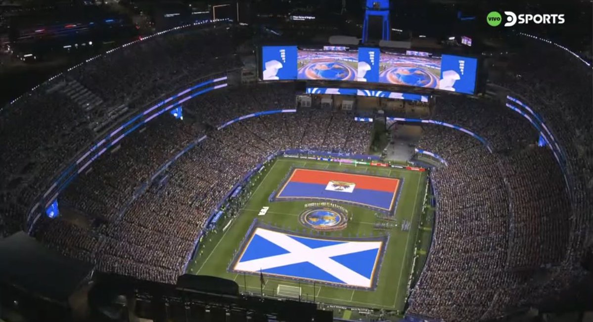 SpursBol's tweet photo. Es increíble la cantidad de gente que tiene un HAITÍ vs ESCOCIA.

Infantino fue un visionario. https://t.co/u3I1gTT2As