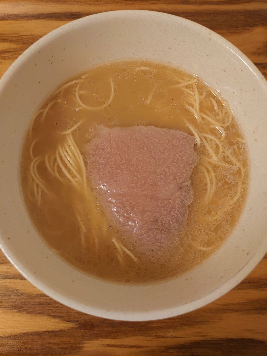 razerpan's tweet photo. 締めラーなう

飛騨牛ラーメンをつくりました

凄く美味しかったです☺️ https://t.co/7AqCBUuPom