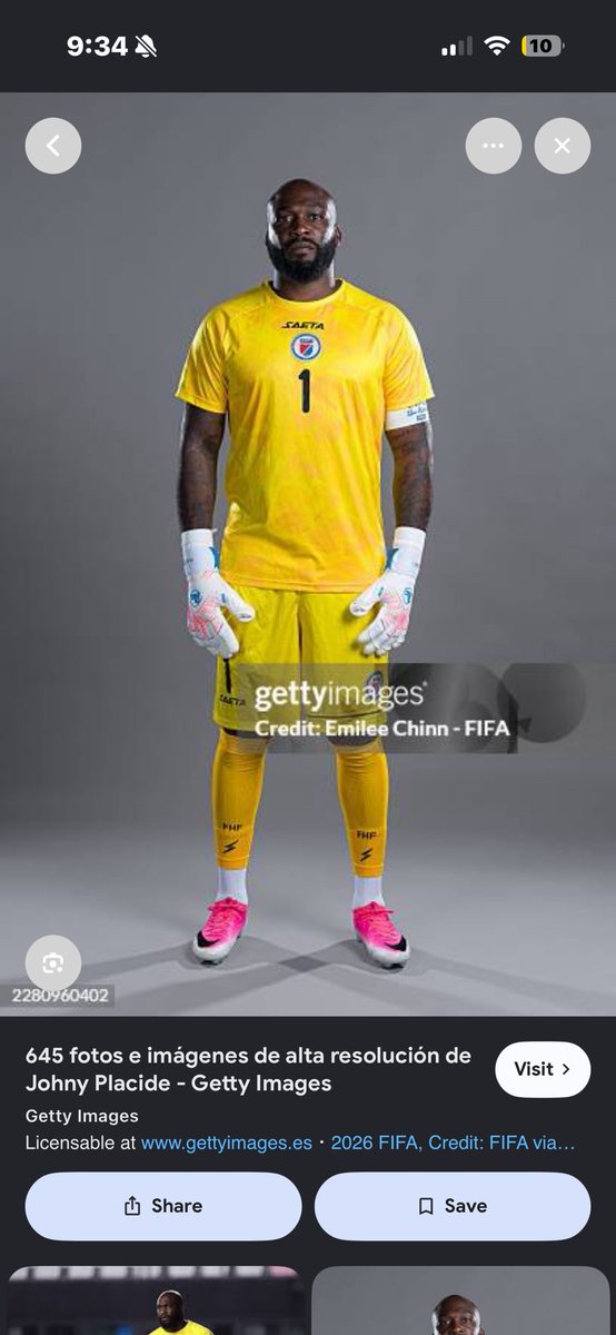 gilbertgetitdon's tweet photo. You’re telling me this is the best goalie they have in Haiti? This mf look 55 years old https://t.co/94t024Q1JI
