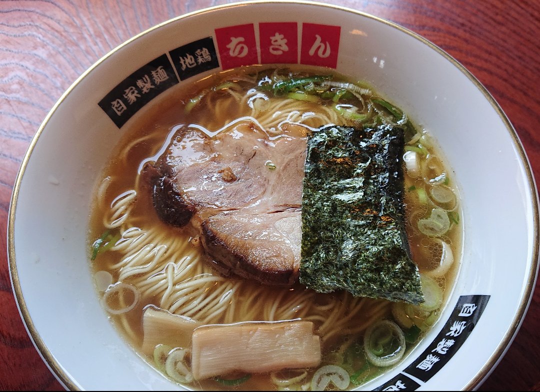 1114takeo's tweet photo. お世話になっております。今日もパワー全開で開店しますのでよろしくお願いします。
画像はムシムシしてますので「冷し中華」！
タイムセール(大盛り、トッピング)無料！
11時〜11時30
営業時間
11時〜15時(14時30ラストオーダー)
#らーめん　#冷し　#中華　#桐生大学　#まぐろ https://t.co/1MbTUsWys4