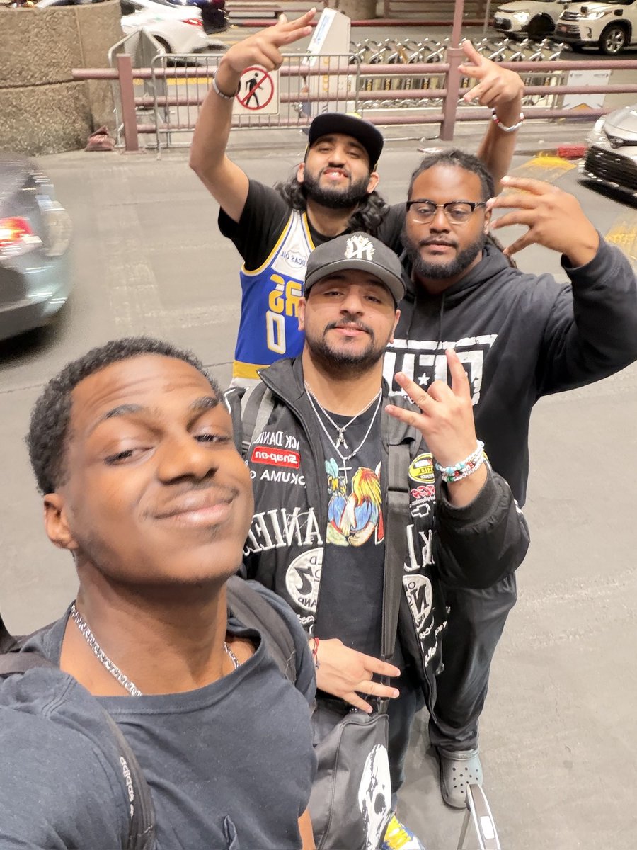 WRLDOFSLUMP's tweet photo. You’ll forever be missed, I love you jojo ❤️ https://t.co/SuAD45Kbv2