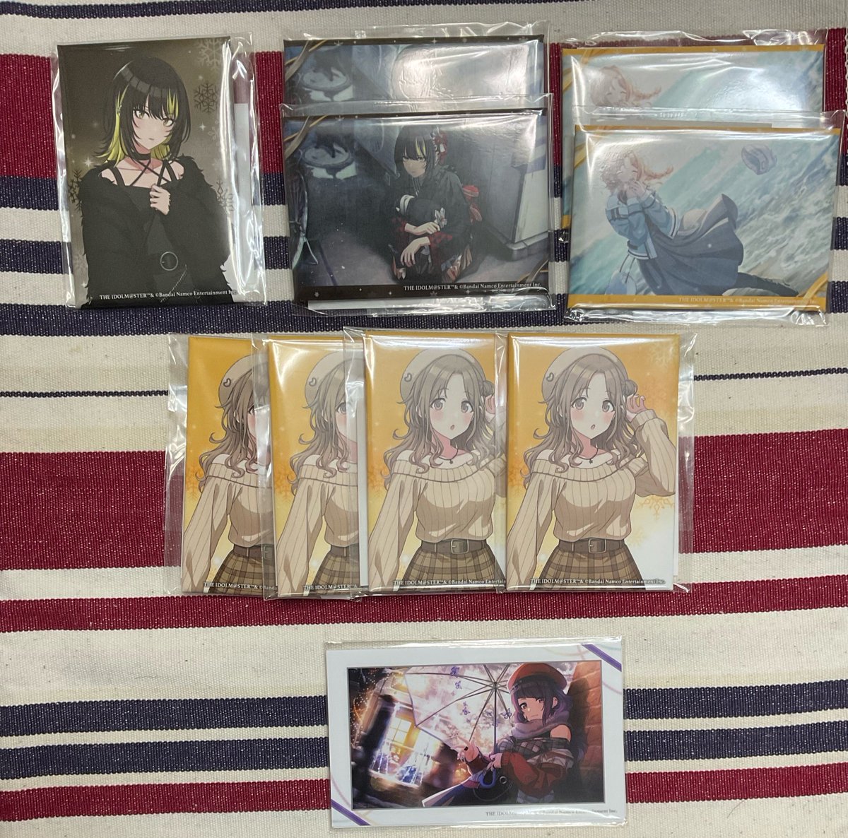 RyuriTrade's tweet photo. シャニマス　交換　くじ引き堂

出)雛菜　ルカ　摩美々　※画像1参照

求)※画像2内　未所持の摩美々　雛菜　ルカ　各1>凛世

•凛世以外はコンプのため1点ずつ求めています
•同賞交換
•郵送またはMSP1日目手渡し

検索からもお気軽にお声がけください！ https://t.co/rYWgDzQQdw
