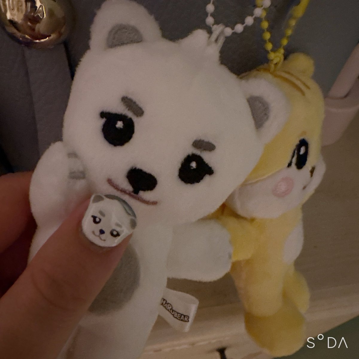 mmm_aaa_kk's tweet photo. NEXZのライブ楽しみすぎて
初めてネイルパーツ作ってみた！
HARUBEARに似てるかな？🥹
めっちゃ難しかったけど、
間に合ってよかった〜🥹🫶 https://t.co/NU17RmRC9P