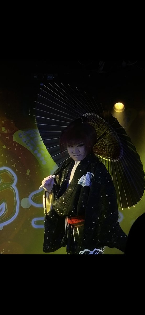 8hmXw9LyksfLEoD's tweet photo. 2026.6.13 夜 庄内天満座
❤️松丸家ちょうちょ誕生日公演❤️

戸田さま、ゲストさま、お客さま…
「愛」しかないお誕生日公演でした😂

ちょうちょちゃんおめでとう♡

#劇団戸田
ゲスト
#劇団松丸家
#松丸家ちょうちょ さん https://t.co/AK9pxKFpqZ