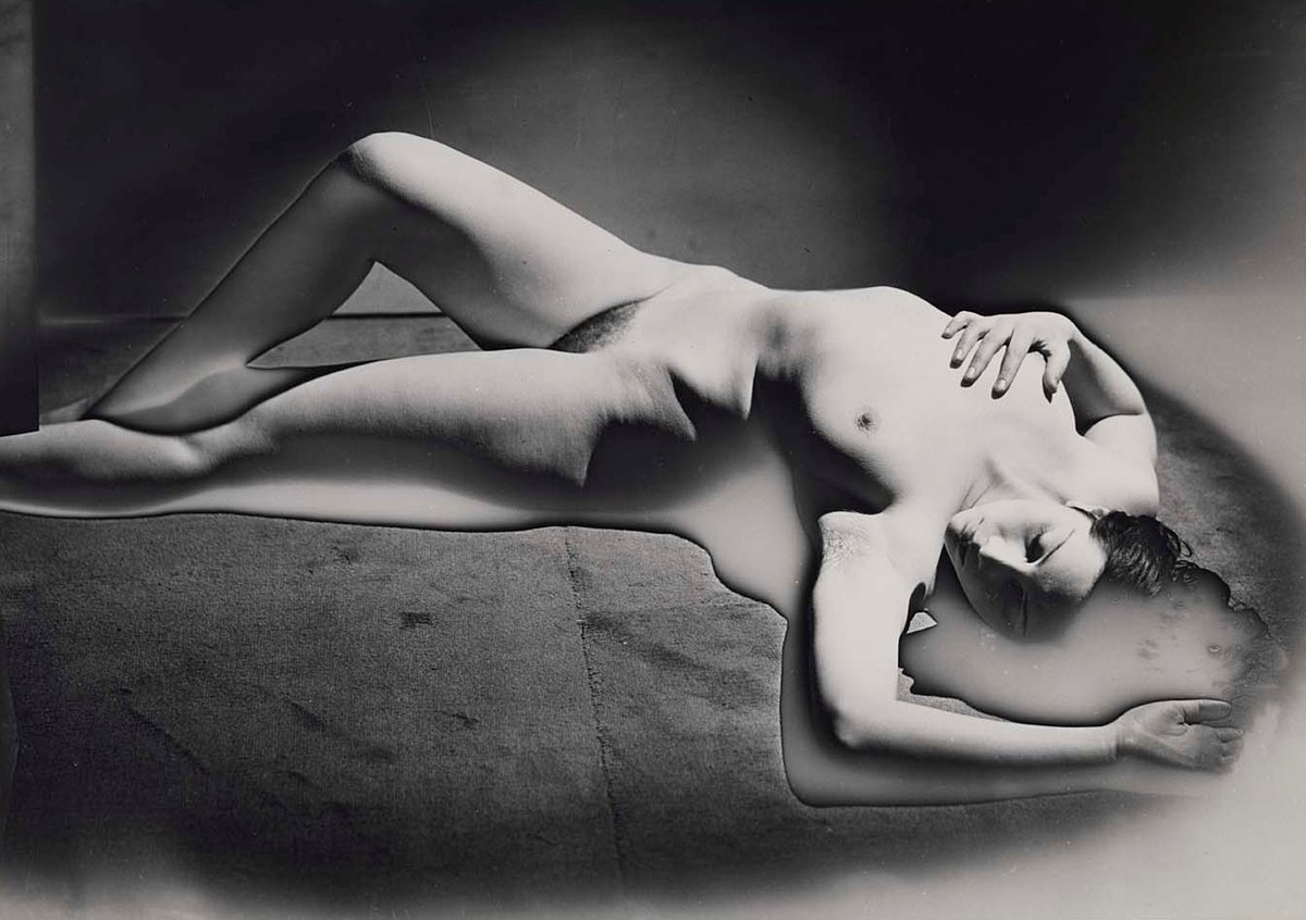 ArtistManRay tweet picture