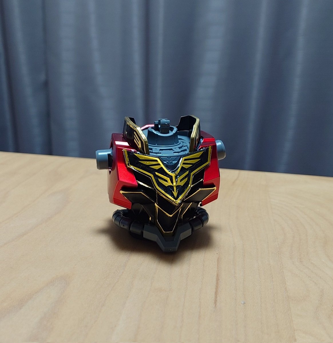 DARS1205's tweet photo. MG 1/100 MSN-06S シナンジュ 〔Ver.Ka〕 チタニウムフィニッシュ　組んでいくぞー
#ガンプラ https://t.co/PScxkBzjdy