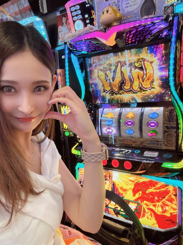 sanyapies's tweet photo. 本日は
【ウエスト守口】様にて実戦🔥

今日こそ継続を頑張るケンシロウさんを信じて《転生》へ😆🙌✨
朝一きょちぇ🍒でささってくれて幸先よし🫶

⟡.· ⎯⎯⎯⎯⎯⎯⎯⎯⎯⎯⎯⎯ ⟡.·

🈵Lカバネリ、SAO2、転生
🌟グール、北斗、ジャグラー
🌹攻殻機動隊、ウルリミ、BD、秘宝伝

Sammy中心に稼働がありますね🔥
まだまだ今からでもお待ちしております♡

⟡.· ⎯⎯⎯⎯⎯⎯⎯⎯⎯⎯⎯⎯ ⟡.·

本日も1日よろしくお願い致します😆🙏

《マルっとウェーブ》《PR》