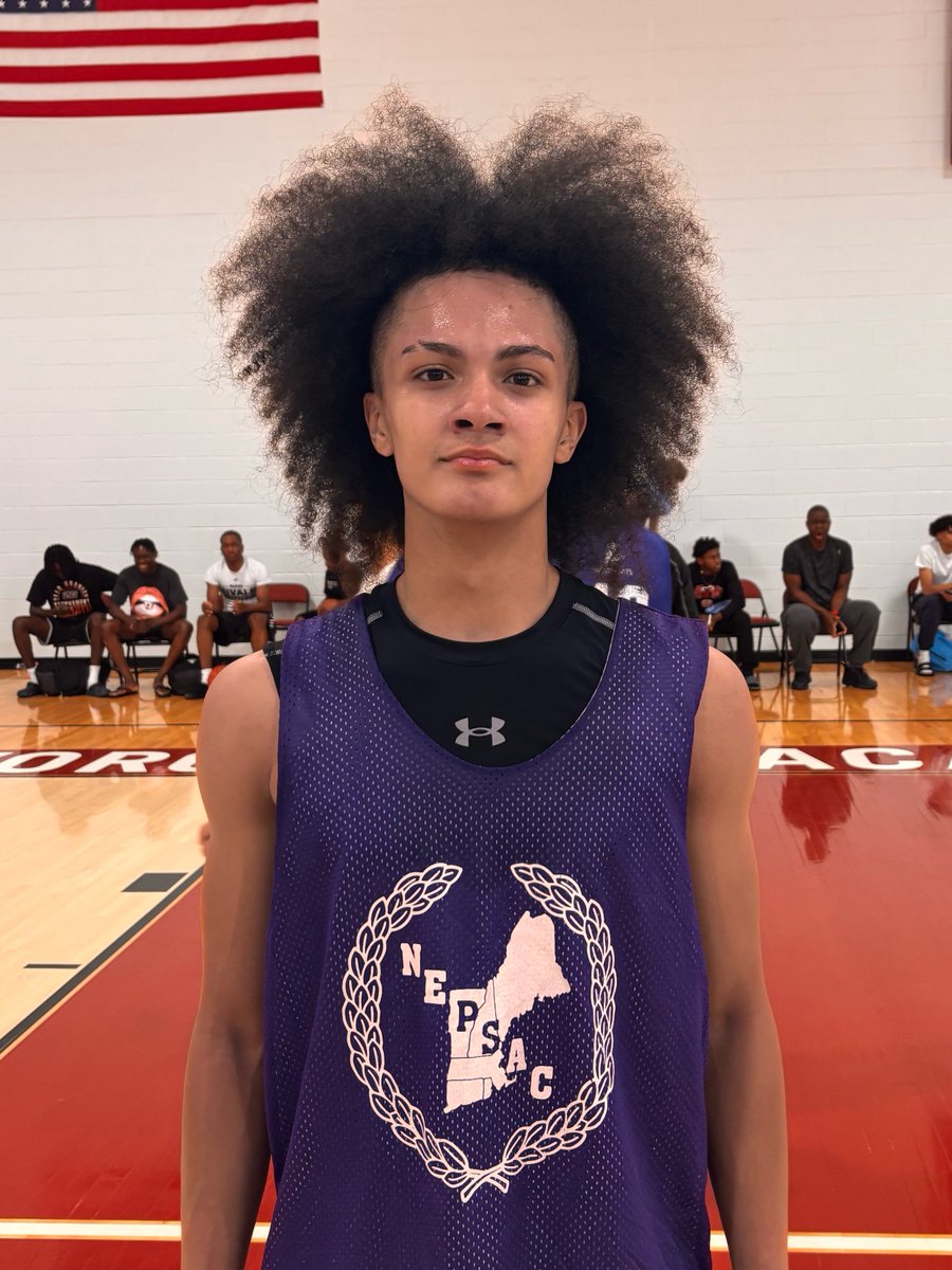 NERRHoops's tweet photo. Concord’s Dereon Medina continues to standout for his squad. The 2028 point guard does a great job of setting the table and running the offense, while finishing with touch inside and hitting jumpers. https://t.co/mIPzy4cwr6