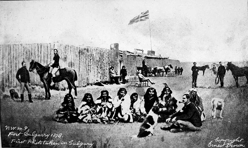 TheRiversEdgeAB's tweet photo. THE PICTURE on the LEFT was THOUGHT to be the OLDEST PHOTOGRAPH ever taken in CALGARY ALBERTA in 1878 at FORT CALGARY...

HOWEVER after A DEEPER  look into the  GLENBOW ARCHIVES - THE PICTURE on the RIGHT is the OLDEST Photograph EVER TAKEN in CALGARY ALBERTA...

It is of  “F” Troop of the 'Northwest Mounted Police' at Fort Calgary in 1875 at FORT CALGARY
