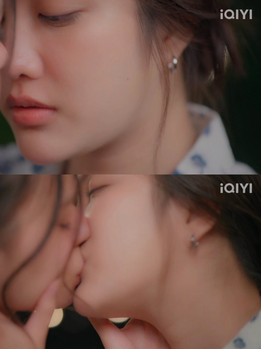 BornastaurusV3's tweet photo. love how, after pulling away slightly, phatpha looked into wind’s eyes, only to find them starring at her lips as the kiss had left her wanting more. she leaned in and kissed her once again. “we never faked kiss na ka.” 🫪

1st round                                     2nd round https://t.co/JEgrXy9IUv
