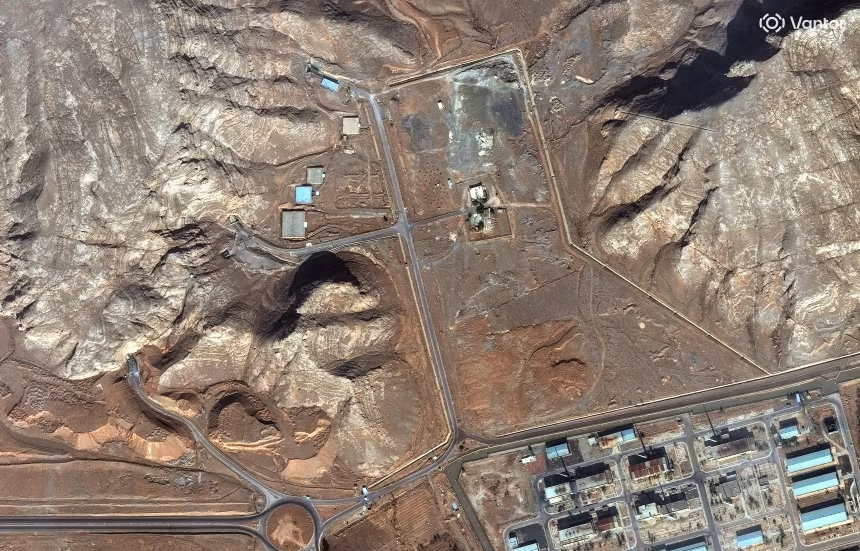 JewishWarrior13's tweet photo. 🧵IRANIAN ENRICHED URANIUM STATUS: Today, CNN reported that in recent weeks, Iran has dramatically increased its efforts to seal off its enriched uranium stockpile - through the deliberate collapse of tunnels and the bombing of openings with mines, according to 5 sources involved in American intelligence.