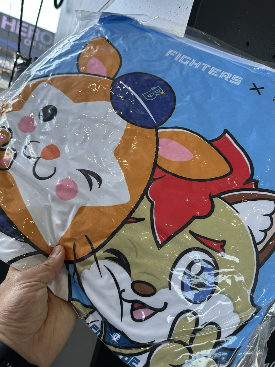 ShimojuF's tweet photo. まだあった！
入場券は取り置き貰えないんだね！
その場でリセール買ったった😀 https://t.co/JDaHq5uG9s