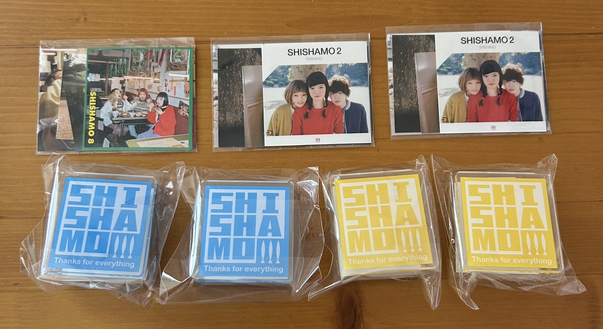 risamarosh's tweet photo. SHISHAMO ガチャガチャ

譲:画像1枚目
求:ジャケットキーホルダー 3,5,6

本日14:00すぎに会場到着予定です https://t.co/BwuVakt0WS