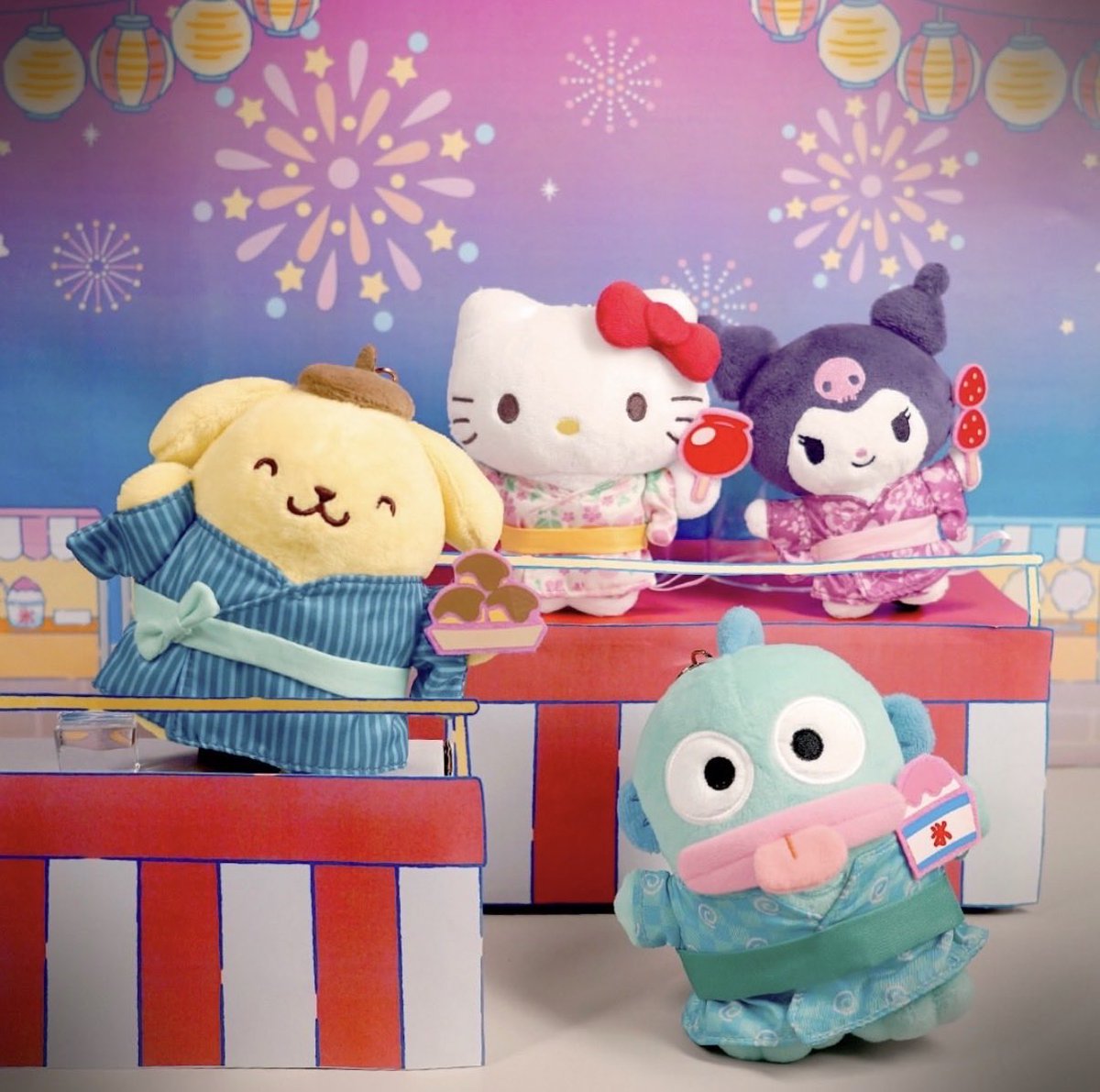 sanrio_fan_jp's tweet photo. 【台湾セブンイレブン限定 サンリオ新作情報】
2026年6月16日から台湾のセブン(一部？)限定で、サンリオの可愛い新作グッズが多数登場するようです👀✨

🌟ポムポムプリン 30周年造型チャーム（全9種）/ 280元
🌟サンリオキャラクターズ 肩のせミニフィギュア（全8種）/ 395元
🌟夏季祭典（夏祭り）マスコット収納エコバッグ（全4種）/ 300元

どれもブラインド仕様のよう🥹

#台湾旅行 #台湾限定 #サンリオグッズ #ポムポムプリン30周年 #台湾セブンイレブン