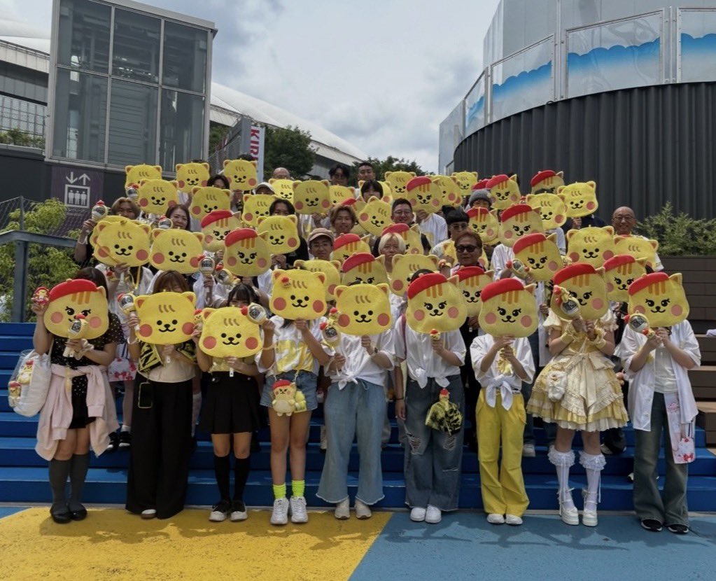 chi0623chi's tweet photo. ✨東京ドーム公演🗼6月14日🗓️✨

💛🐿️💛リクペンサークル💛🐿️💛

　〜ドーム公演完走おめでとう㊗️〜🎤

本日もたくさんのリクペンさんにお集まり

いただきありがとうございました🥰

京セラドーム公演から東京ドーム公演まで
全国の熱い❤️‍🔥リクペンさん達🐿️広報部✨の皆さんのおかげでリクペンサークル開催できました🥹京セラ2日目は☔️で残念ながら会場の状況も踏まえ中止となりましたがみんなの想いは届いてますし
サークルに来れなかったリクペンさんも
エールをくださり関わってくださった全てのリクペンさんに感謝です💛
まだまだこれからのサークルですが是非
今後も熱き🔥リクペンさんのお力添え
よろしくお願い致します🌈

これから先もより良い形で輪になり
りくちゃん💛に
みんなで想いをを届けましょう🤝

イラストや広告📱動画などサークル活動
やってみたいなぁ〜って方、広報部🖌️
広報部長CHIYAKI さんまで❣️ 

りくちゃ〜ん😍これから先もずーっと

　　✨この出会いは永遠♾️✨

　　　　宝物は💛RIKU💛

　　ずーっと相思相愛だよ〜🫶

#NiziU
#東京ドーム公演
#リクペンサークル