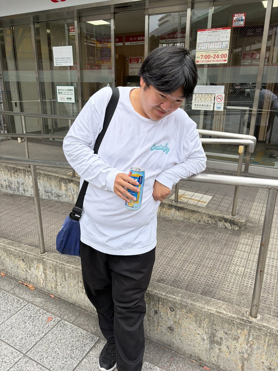 s_m_27524's tweet photo. 限界じゃん https://t.co/qGel6m9qRS