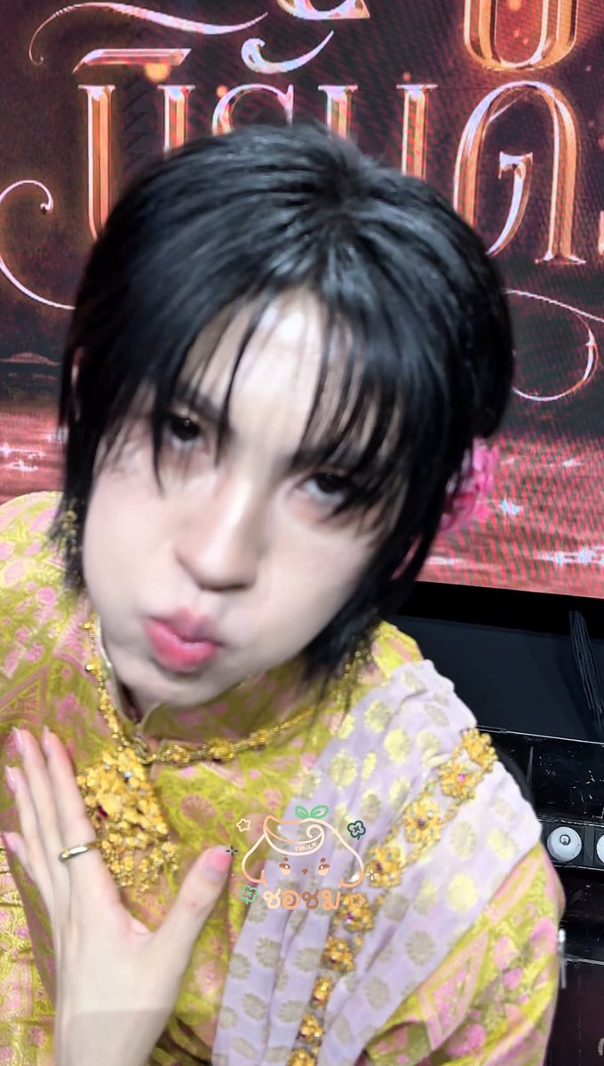 chochom_'s tweet photo. เห้อพี่คิม นี่หรอช้อน���า ตาอ้อน ตาแป๋ว ไหมละ🫠🫠🫠🫠🫠🫠🫠🫠🫠🫠 https://t.co/G3Ti8I0kPM