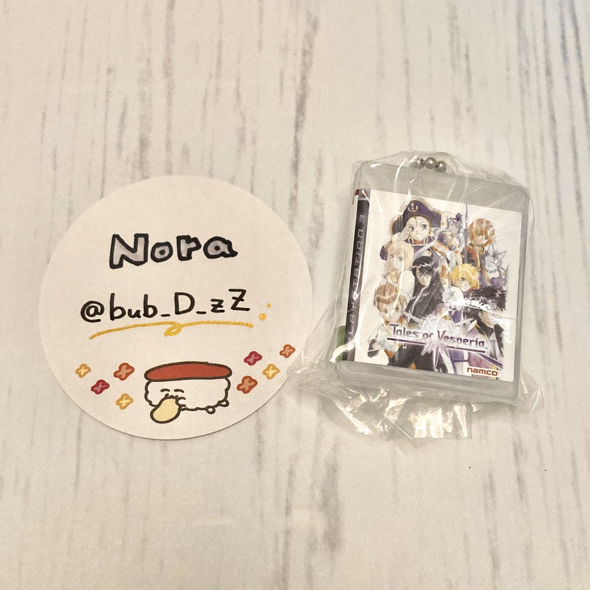 bub_D_zZ's tweet photo. 【交換】 テイルズ ガチャ ミニチュアパッケージチャーム

譲 ▶︎ ヴェスペリア
求 ▶︎ シンフォニア

郵送交換希望です。
お気軽にお声掛けください。 https://t.co/qF5kqooFnK