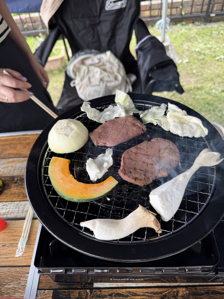 193Fang's tweet photo. BBQ🙌 https://t.co/xWAL5iEKzi