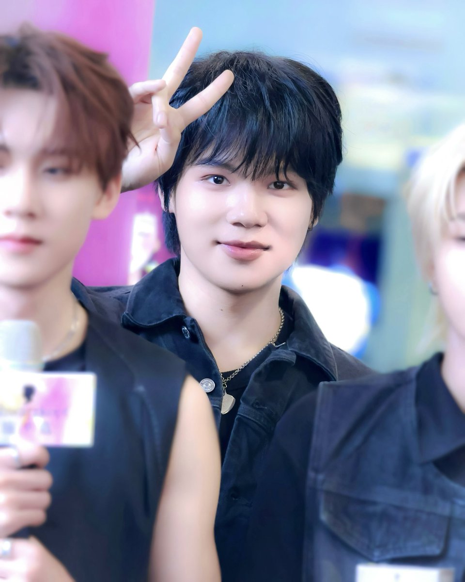 zhen_618's tweet photo. 260613 https://t.co/o7wcska3AO
