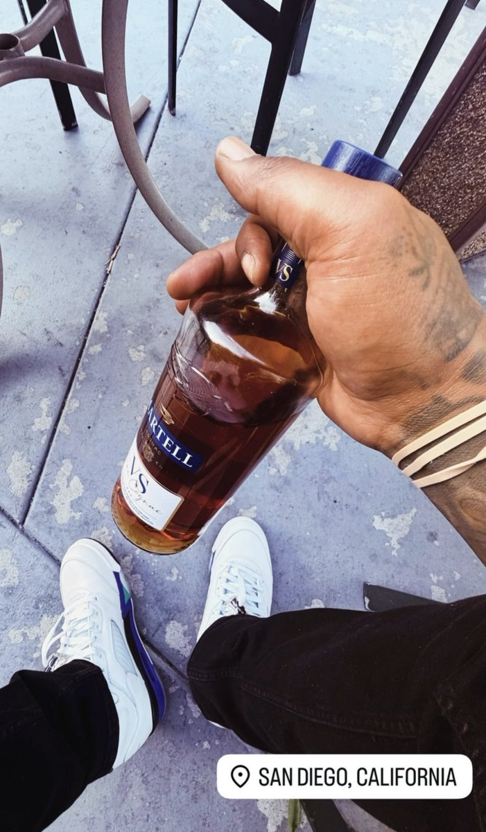 UncleLeonIV's tweet photo. God got me here 🤞🏽 https://t.co/jPdsqby8EL