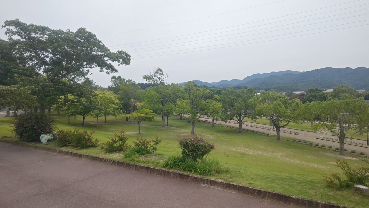 micchu_KAZE's tweet photo. なう

#イングランドの丘 https://t.co/0b9IiQb7ts