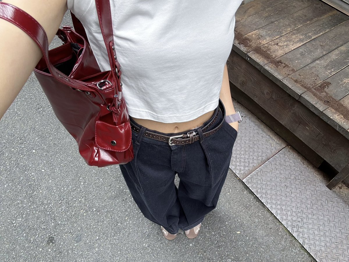 456204_'s tweet photo. この日めっちゃデニムどこのか聞かれた୨୧ 
スタイルめっちゃ盛れるからありがたい՞߹ - ߹՞ https://t.co/sYaIxQyA9I