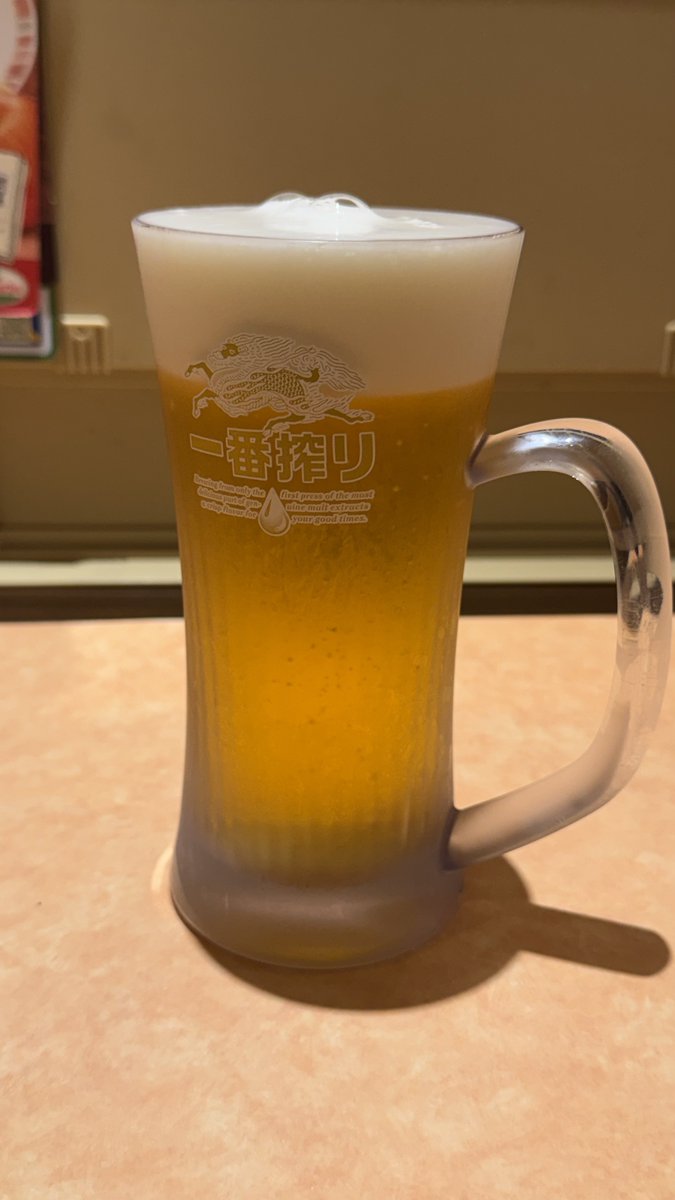 kuenzy's tweet photo. クルマを置いてお昼へ
ヨド���シで買い物してから新宿西口地下二階のサイゼリアで美味しいイタリアンをいただきます
チョリソーめちゃ辛いので生ビールが進むわゴクゴク

#散歩 #都内散歩 #歩くだけ #Garmin #ガーミン #Garminconnect #ガンダム #ガンプラ #ROBOT魂 #gundam #ganpla #ガンプラ再販 https://t.co/w13h72y3Db