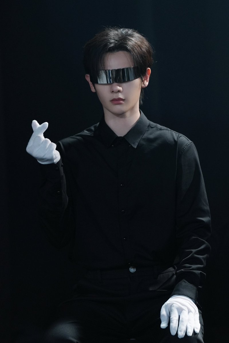 Ninnie9n's tweet photo. โอ้โห หล่อเท่อะไรขนาดนี้ เป็นลุคที่กร้าวใจสุดๆ ชอบมาก

#นายท่านกรชิต #高卿尘
#GaoQingchen https://t.co/Moea4o9bhl
