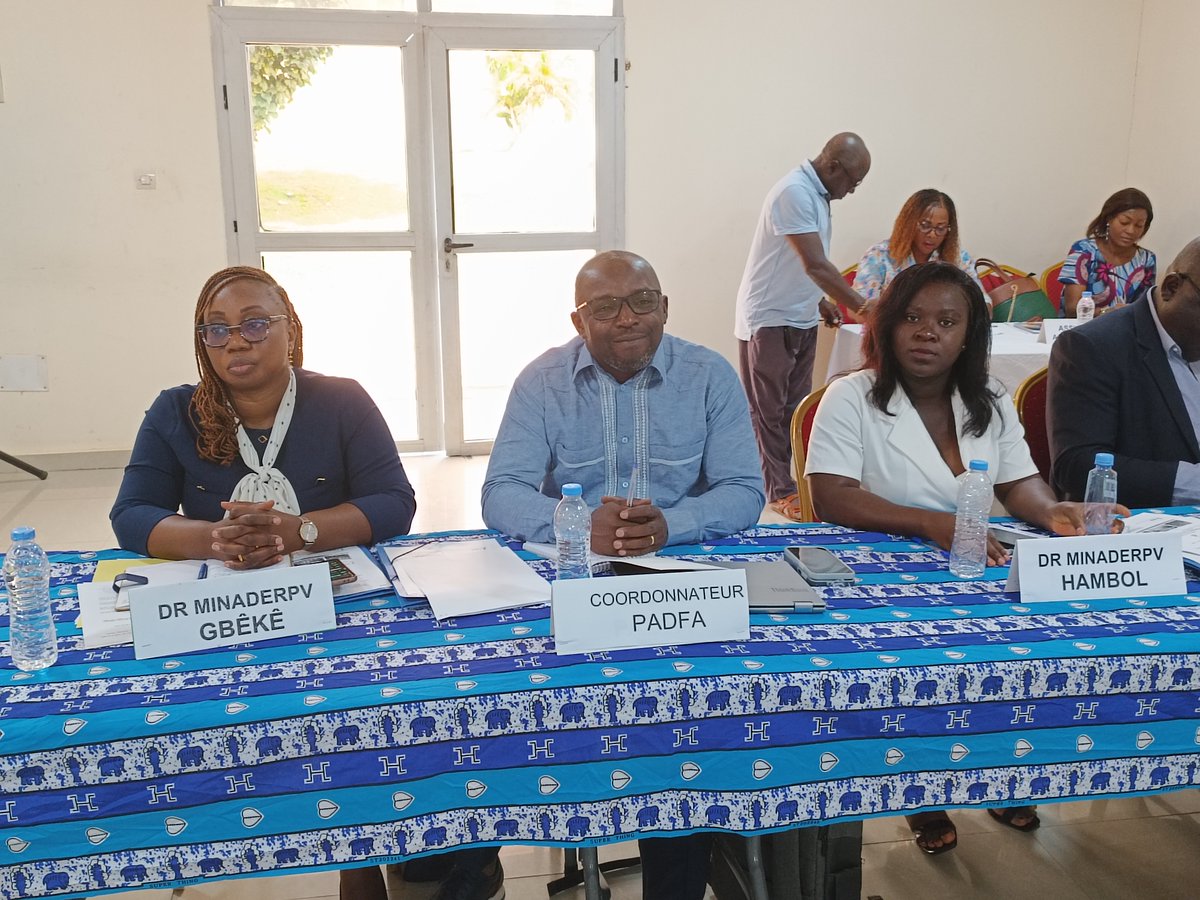 TINOCEFA's tweet photo. @padfaci 🌱🇨🇮 Le #PADFA lance l’identification de 150 ha de nouveaux périmètres maraîchers dans les régions du #Gbêkê et du #Hambol.

🎯 Objectif : renforcer la sécurité alimentaire, accroître les revenus des producteurs et optimiser les chaînes de valeur agricoles. https://t.co/TJCzfCUvgb