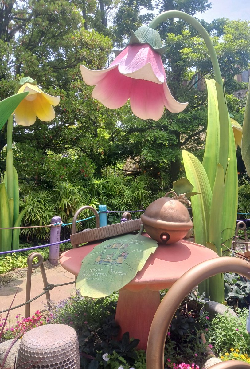 ma_2bea's tweet photo. 久々にディズニーシー行ってきた✨
暑かったし混雑してたけど、楽しかったー！！ https://t.co/1Hhb7p7JE6