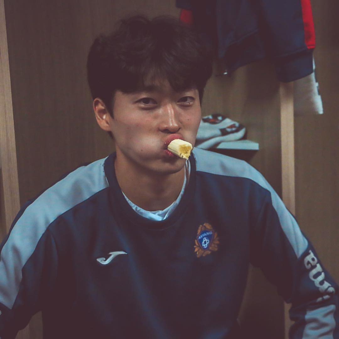 요아 tweet media