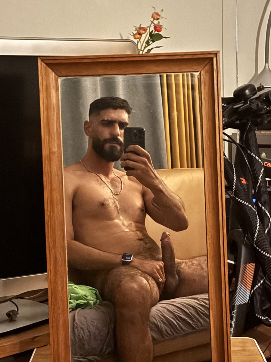 KarimYoavXXX's tweet photo. Post workout 💦 https://t.co/gXzcIFv82g
