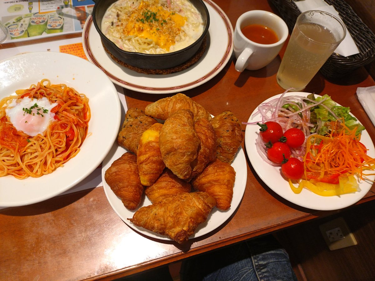 roiburie's tweet photo. おひデザ〜♪ https://t.co/ZeBtnhx9OM