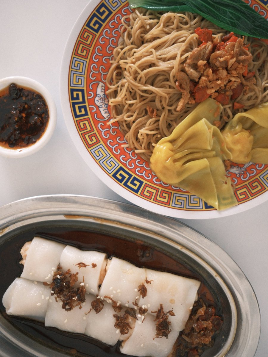 prayoganym's tweet photo. Haka Dim Sum | 📍 Kota Wisata, Cibubur

My favorite 24H dim sum shop in town

#placestogo https://t.co/omF1qiabW7