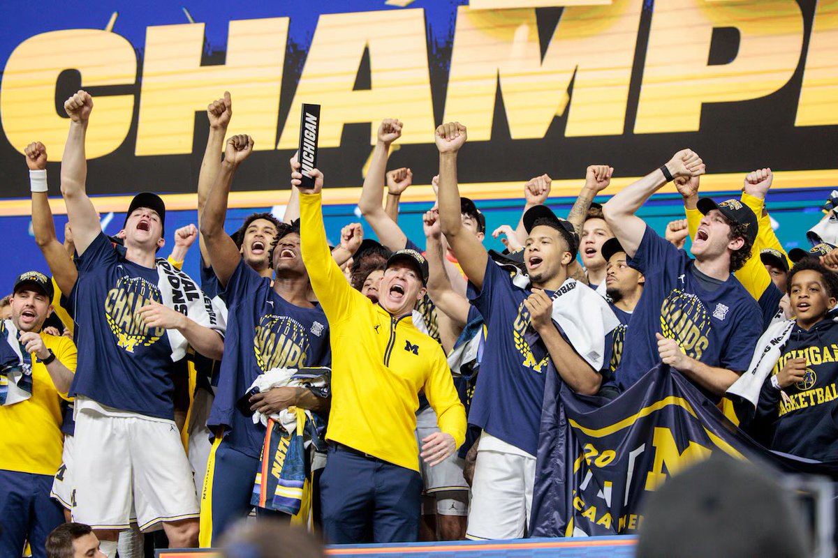 BarstoolUofM's tweet photo. Congratulations to the New York Knicks for joining the Michigan Wolverines in 2026 Basketball Royalty https://t.co/hoaT2HrtNl